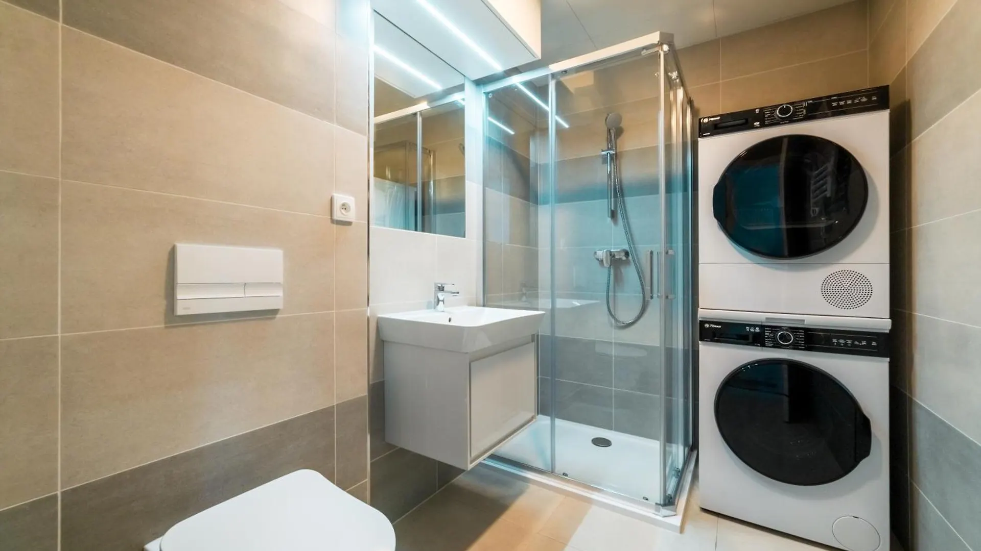 Apartment Mymozart Residence By Rentez Prag Tschechische Republik