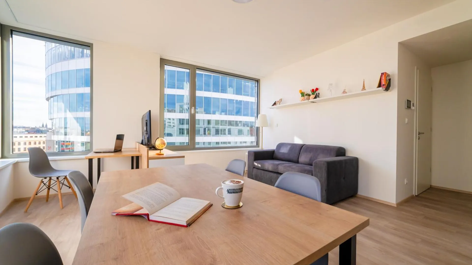 Apartment Mymozart Residence By Rentez Prag